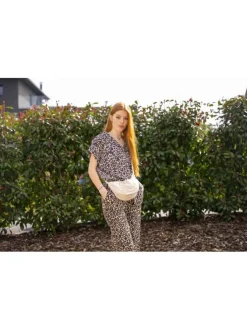 Banane écrue unie avec fermeture zippée et élastiquée en nylon