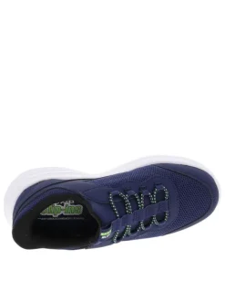 Baskets bleu marine à semelle plate avec une fermeture slip-on