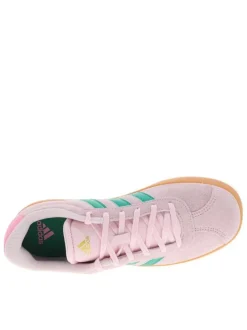 Baskets en cuir rose à talon plat avec des lacets et un revêtement doux