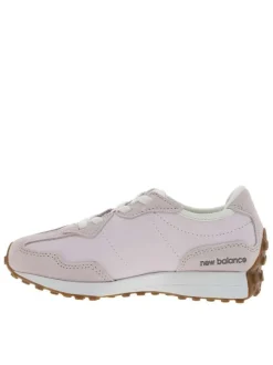 Baskets en cuir rose avec un talon plat et des lacets blancs