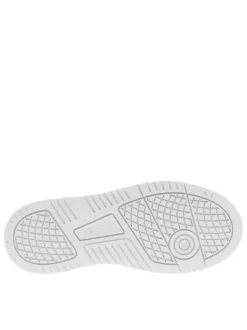 Baskets multisport en simili cuir blanc à semelle élargie, lacets plats et zip