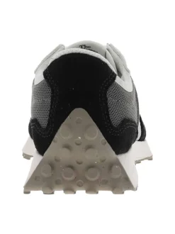 Baskets running noires avec empiècements en croûte de cuir et lacets