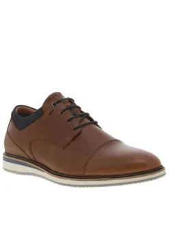 Baskets basses derbies en cuir cognac avec des lacets ronds marine