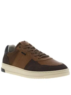 Baskets basses en cuir cognac avec des lacets plats et micro points