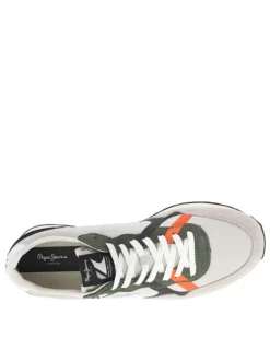 Baskets basses grises avec empiècements en cuir nubuck et semelle running