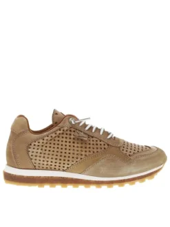 Baskets basses luxe en cuir perforé beige à semelle running et lacets élastiqués