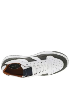 Baskets basses running en cuir vertes et blanches à lacets plats