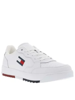 Baskets basses tennis en cuir blanches avec lacets plats et semelle crantée