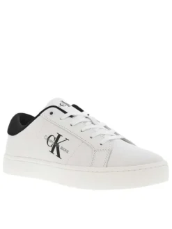 Baskets basses tennis en cuir blanches et noires avec des lacets plats
