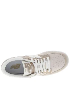 Baskets basses tennis 480 en cuir nubuck beiges avec lacets plats blancs