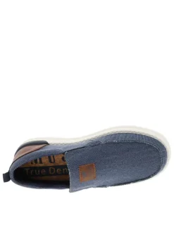 Baskets bleu marine à talon plat avec une fermeture à slip-on