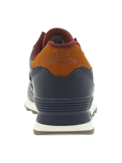 Baskets en cuir bleu marine avec un talon plat et des lacets