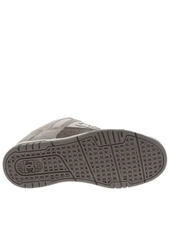 Baskets en cuir taupe avec un talon plat et des lacets blancs