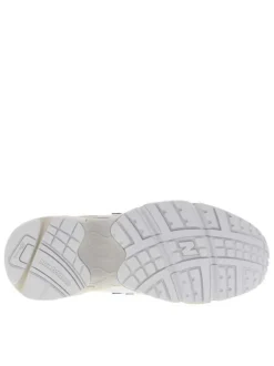 Baskets multisport blanches à talon plat en mesh sur le pourtour