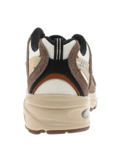 Baskets multisport 530 marron à talon plat avec des empiècements nubuck