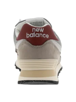 Baskets multisport sable à talon plat avec un logo brodé aux côtés