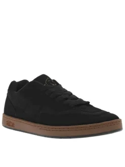 Baskets noires à talon plat avec des lacets noirs et logo de la marque