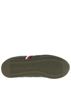 Baskets running bi-matière kaki avec des lacets plats tressés