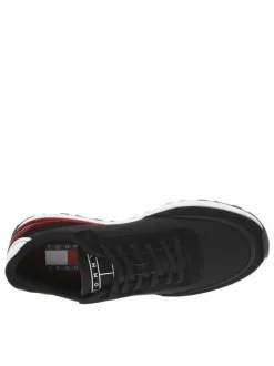 Baskets running bi-matière noires et rouges et à lacets tressés plats
