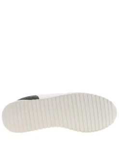 Baskets running blanc cassé à talon plat et à lacets plats blancs