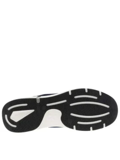 Baskets running bleu marine à talon plat avec des lacets noirs
