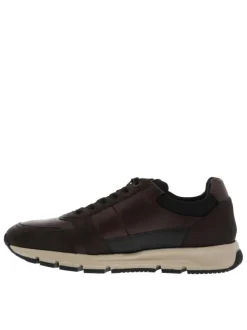 Baskets running chocolat à talon plat avec une fermeture à lacets avec un zip