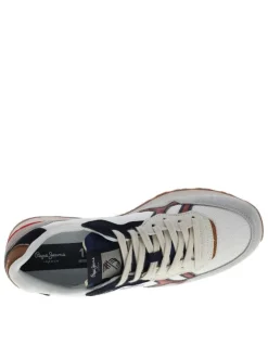 Baskets running en cuir blanches avec un talon plat et des lacets