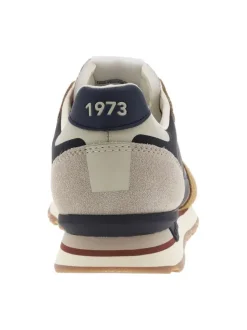 Baskets running en cuir cognac à talon plat avec logo beige et lacets plats