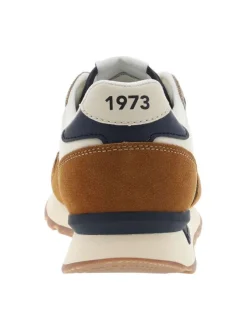Baskets running en cuir tabac à talon plat avec lacets tressés et logo marine