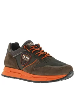 Baskets running en cuir taupe à talon compensé bas et patch de la marque