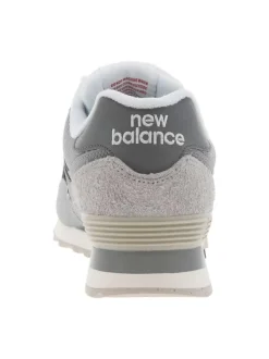 Baskets running grises claires en suède avec des lacets plats tressés blancs
