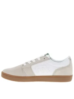 Baskets skate beiges en cuir à semelle marron avec logos verts et lacets plats