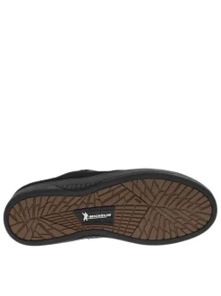 Baskets skate en cuir noires avec semelle à talon plat et à lacets