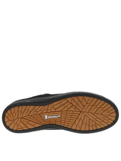 Baskets skate en cuir noires à talon plat avec logos et lacets plats noirs