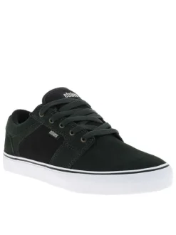Baskets skate en cuir vertes avec un talon plat et des lacets