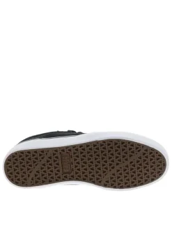 Baskets skate en cuir vertes avec un talon plat et des lacets