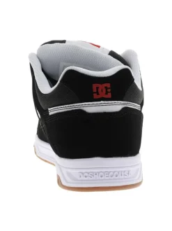 Baskets skate noires à semelle plate avec une languette épaisse