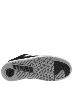 Baskets skate noires à talon plat avec un logo en relief au talon