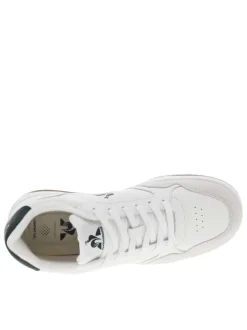 Baskets tennis blanches à talon plat et à lacets plats et logo vert