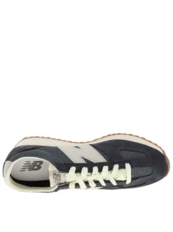 Baskets tennis 471 bleu marine à talon plat avec un empiècement nubuck