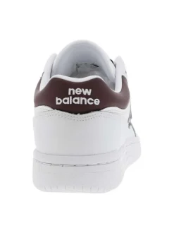 Baskets tennis en cuir blanc avec monogramme bordeaux à talon plat et à lacets