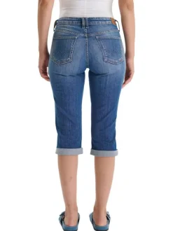 Bermuda en coton bleu à coupe ajustée pourvu de multiples poches