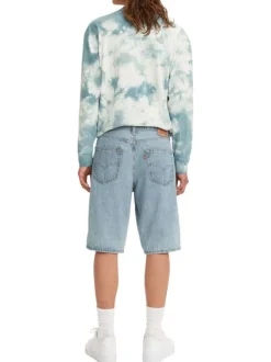 Bermuda 469 en coton bleu à coupe droite pourvu de multiples poches