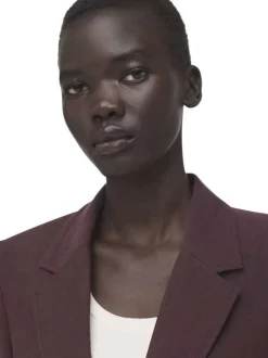 Blazer bordeaux uni pourvu d'une coupe droite et d'un col à revers