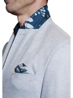 Blazer gris clair uni coupe ajustée avec un col cubain et manches longues