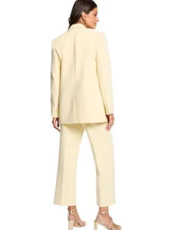 Blazer jaune à coupe droite pourvu d'un col à revers et de manches longues