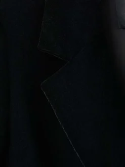 Blazer noir en velours pourvu d'un col tailleur et de manches longues