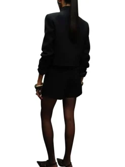 Blazer noir uni coupe droite pourvu d'un col officier et de manches longues