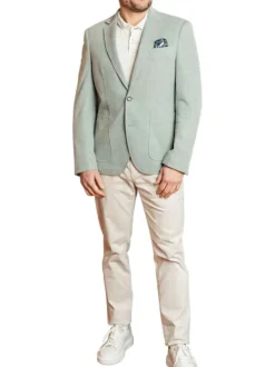 Blazer vert en maille fine avec une coupe ajustée et des poches