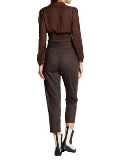 Blouse chocolat imprimé léopard avec une coupe ajusté et col v